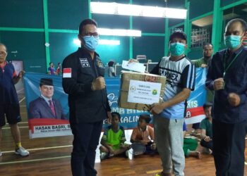 Hasan Basri Sapa dan Beri Semangat Atlet Bulutangkis Kaltara
