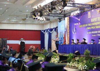 Walikota: Wisudawan Harus Tanggap Terhadap Perubahan