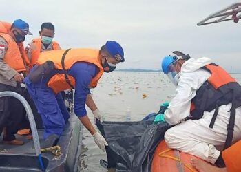 Jasad Pria Dewasa Ditemukan Tim SAR Gabungan Saat Mencari Korban Tenggelam