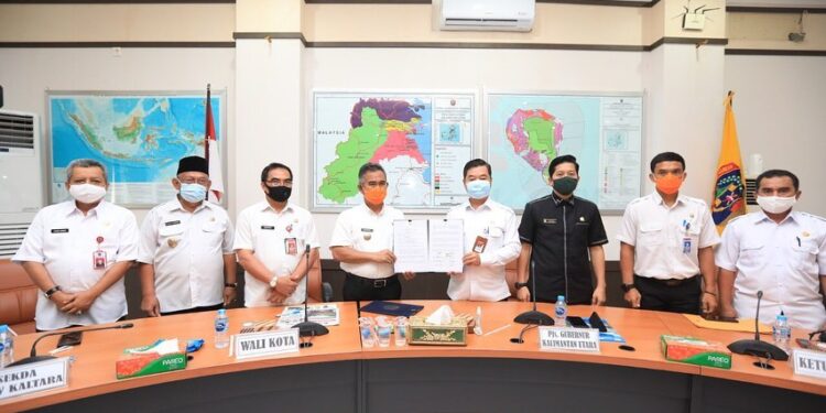 Tuntaskan Penyerahan Aset, Walikota Pastikan Utang Pembangunan SMA 1 dan SMA 2 Lunas