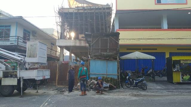 Kaget Mendengar Suara Ledakkan, Ternyata Pekerja Bangunan Tersengat Listrik