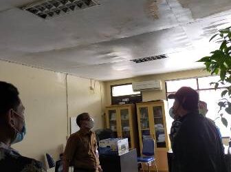 Atap Kantor DLH Tarakan Butuh Renovasi