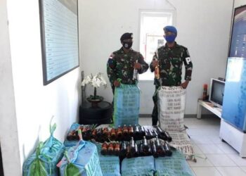 SFQR Lanal Nunukan Amankan Ratusan Botol Miras Ilegal Asal Malaysia