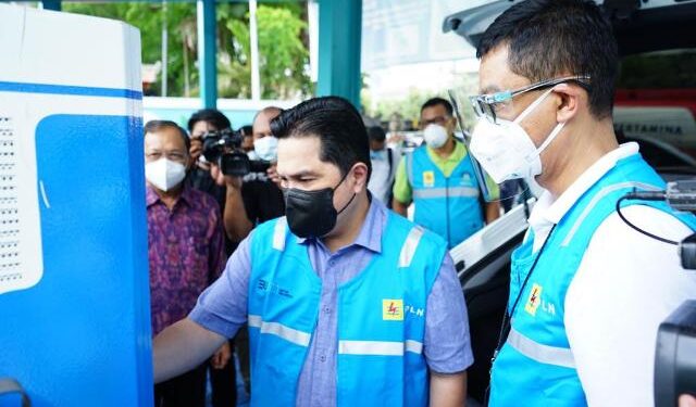 Menteri BUMN Pastikan Kesiapan PLN Dukung Era Kendaraan Listrik