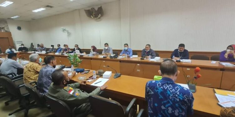 Lewat RDP, DPRD Nunukan Terima Perwakilan Honorer yang Berhentikan