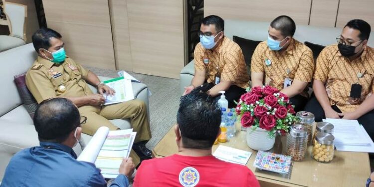 Gubernur Pastikan Program Jaminan Kesehatan Gratis Tetap Berlanjut
