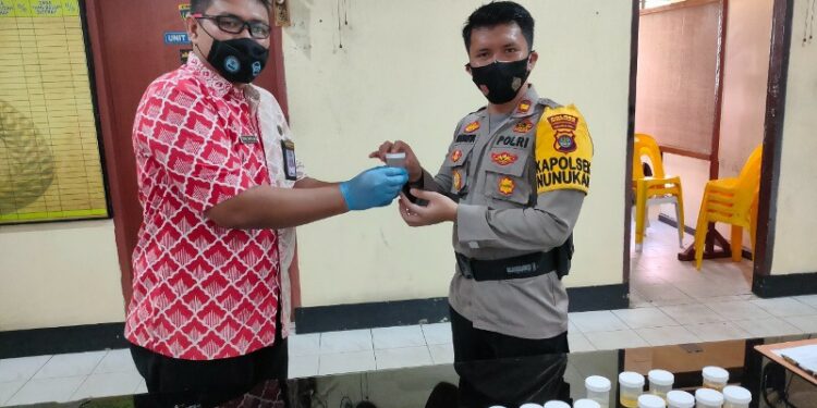 45 Personel Polsek Nunukan Tes Urine, Seluruhnya Negatif Narkoba