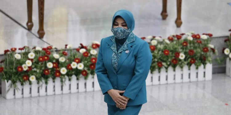 Hj. Rachmawati Zainal Arifin Paliwang Dilantik Menjadi Ketua Tim Penggerak PKK Provinsi Kaltara