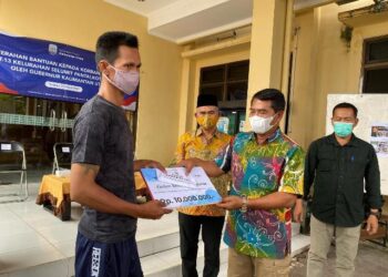 Pemprov Kaltara Beri Bantuan Warga Tedampak Kebakaran Selumit Pantai
