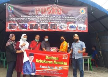 Ringankan Beban Korban Kebakaran Pasar Lama Nunukan, Hasan Basri Serahkan Bantuan Kebutuhan Pokok