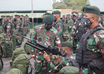 Pangdam VI/Mulawarman Cek Kesiapan Satgas Pamtas Mobile Yonif Rider 613/RJA untuk Bertugas ke Papua