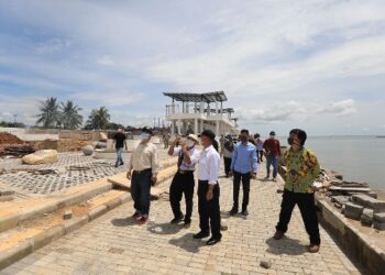 Tahap Pertama Pembenahan Pantai Amal akan Rampung, Wali Kota Tinjau Persiapan Operasional