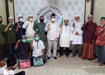 Senator Hasan Basri Beri Bantuan Sekaligus Silaturrahmi ke  Yayasan Bina Al Karima Tarakan