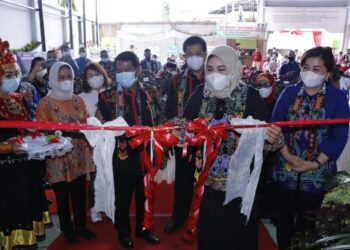 Gubernur Resmikan RKB SMA 2 Nunukan, Ingatkan Pihak Sekolah untuk Manfaatkan Secara Maksimal