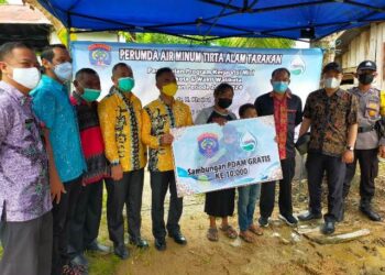 Pemkot Tuntaskan Target 10 Ribu Sambungan PDAM Gratis. Eni Markus Bahagia Bisa Nikmati Air Bersih