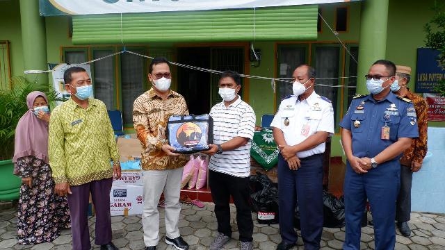 Gandeng Mitra Kerja, Hasan Basri Salurkan Paket Ramadan Kepada Anak Yatim Piatu Panti Asuhan Putri Melati