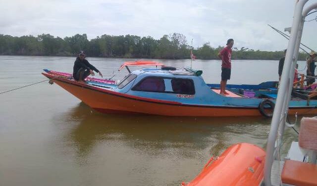 Sudirman Dilaporkan Hilang Saat Menjala Udang di Perairan Marungu