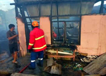 Kebakaran di Jalan Bengkirai Hanguskan 7 Rumah, 65 Jiwa Terdampak