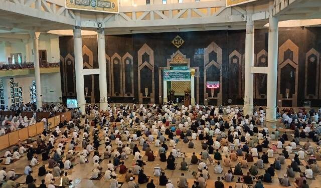 Wali Kota Khairul Apresiasi Antusiasme Umat Muslim Rayakan Idulfitri dengan Protokol Kesehatan