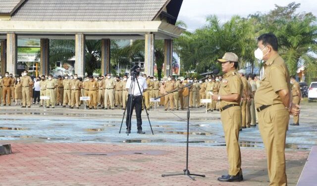 Pimpin Apel Perdana Pasca Libur Lebaran, Gubernur Apresiasi Kepatuhan PNS