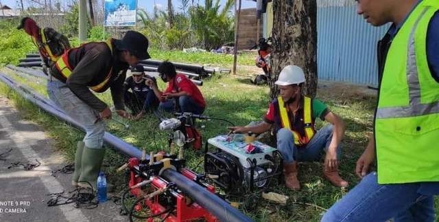 Pipa Tersier Mulai Dipasang, Tahun Depan Warga Pantai Amal Nikmati Layanan Perumda Tirta Alam
