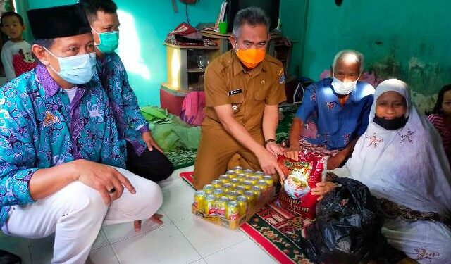 DPW HIKMA Kaltara Salurkan Paket Kebutuhan Pokok untuk Warganya yang Kurang Mampu