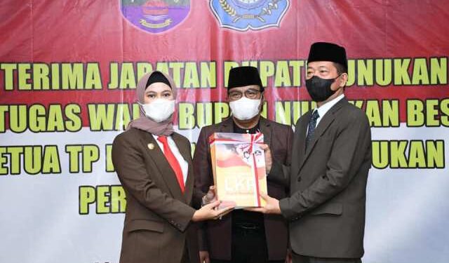 Hj. Asmin Laura Hafid – H. Faridil Murad Akhiri Jabatan Bupati dan Wakil Bupati Nunukan Periode 2016-2021