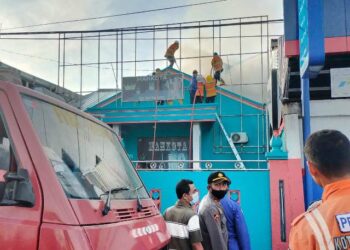 Bar dan Karaoke Mahkota Nyaris Dilahap si Jago Merah