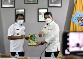 Kemenkopolhukam dan Gubernur Kaltara Rencanakan Jalan Koneksi Tiga Negara