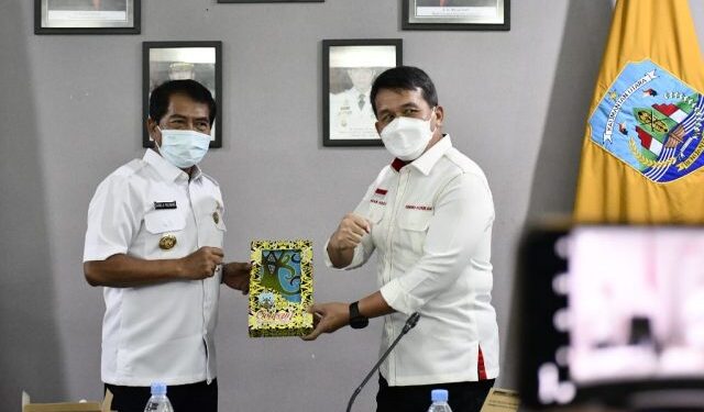 Kemenkopolhukam dan Gubernur Kaltara Rencanakan Jalan Koneksi Tiga Negara