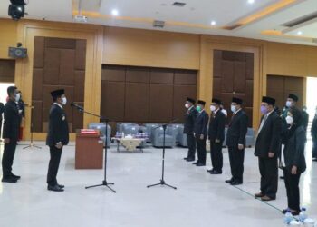 Lantik Dewas dan Pejabat Fungsional RSUD Tarakan, Gubernur Zainal Ingatkan Jabatan adalah Amanah yang Harus Dilaksanakan dengan Baik