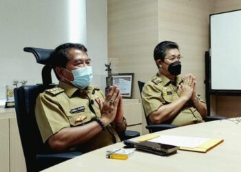 Gubernur dan Wagub Serahkan Bantuan untuk 430 Tokoh Agama dan Tokoh Masyarakat Kaltara