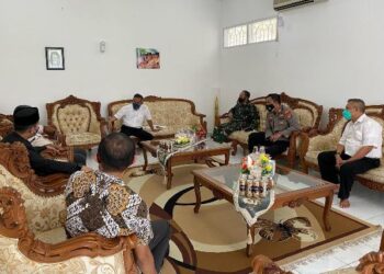 Bahas Rencana Penerapan PPKM Level IV, Wali Kota Khairul Imbau Masyarakat Tetap Tenang