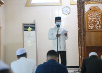 Gubernur Zainal Ajak Umat Islam Tingkatkan Kesalehan Melalui Berkurban