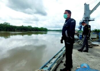Gubernur Zainal Meninjau Potensi Pelabuhan Sungai di Bulungan