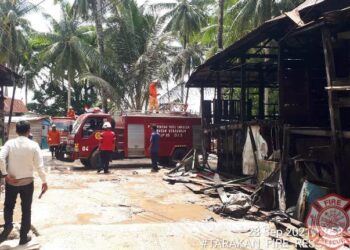 2 Rumah di Pantai Amal Terbakar, Diduga Akibat Korsleting Listrik