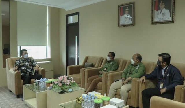 DJP Kaltimtara Audiensi dengan Wagub Yansen TP untuk Optimalisasi Penerimaan Pajak Daerah