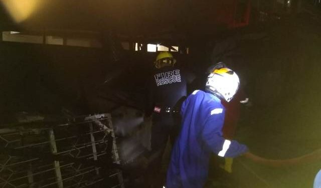 Kebakaran di Gang Tambak Lahap Gudang Millik Juanda