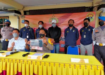 OTT Polres Tarakan, Amankan Seorang PNS KKP Terkait Dugaan Vaksin Berbayar