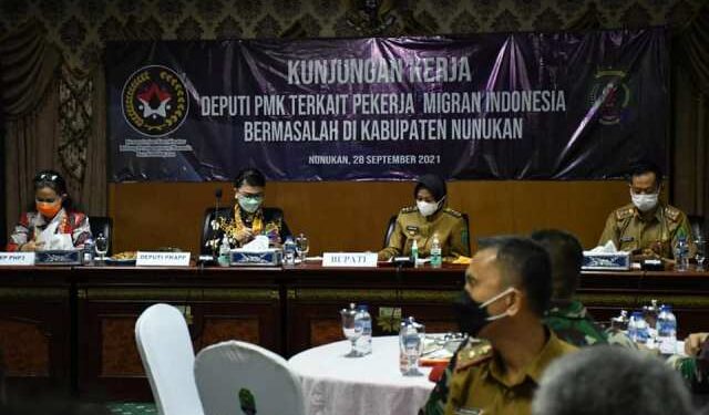 Bupati Laura Terima Kunjungan Kerja Deputi Kemenko PMK RI dan Rombongan