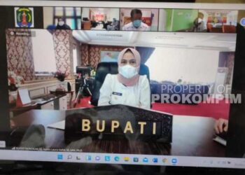 Kerjar Target 70 Persen Vaksinasi, Bupati Laura Gelar Rapat dengan Camat, Pimpus, Perangkat Desa dan Kelurahan
