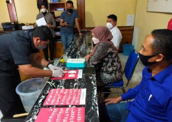 Patroli Polisi Temukan 121 Bungkus Sabu Tak Bertuan di Dalam Dompet