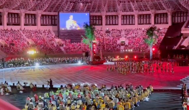 Singal dan Batik Kaltara Turut Meriahkan Pembukaan PON XX Papua