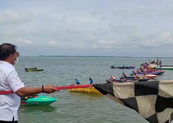 Gubernur Zainal Buka Lomba IPSS Race Boat Cup I Tahun 2021