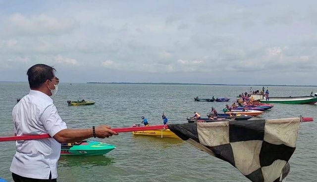 Gubernur Zainal Buka Lomba IPSS Race Boat Cup I Tahun 2021