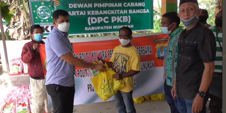 Program Polda Kaltara Peduli Covid-19, Salurkan Bansos Kepada Warga Nunukan