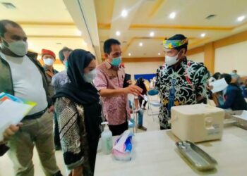 Sidak ke RSUD Tarakan, Gubernur Zainal Soroti Pelayanan UGD, Pengelolaan Kantin dan Koperasi