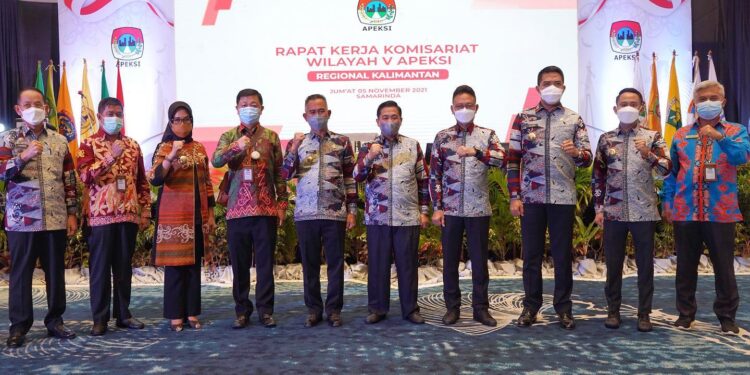 Ajak Wali Kota se-Kalimantan Saling Menguatkan Menuju Indonesia Emas