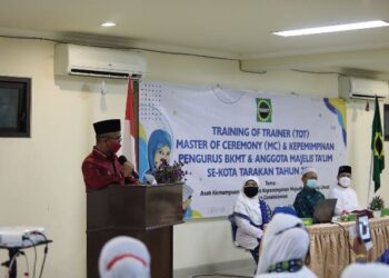 Wali Kota Khairul Ajak Kaum Ibu Belajar Menjadi Pemimpin Menuju Kebaikan