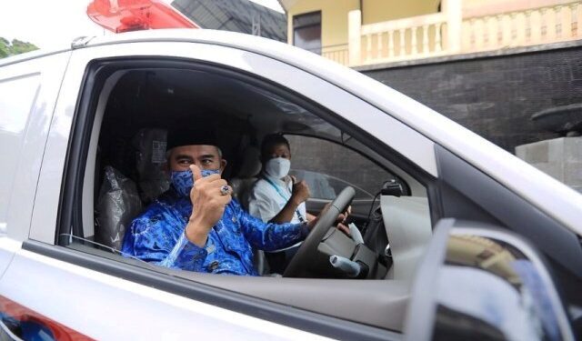 Dapat Bantuan 1 Unit Ambulance, Wali Kota Khairul Berharap Sinergitas dan Kolaborasi Perusahaan Melalui Program CSR